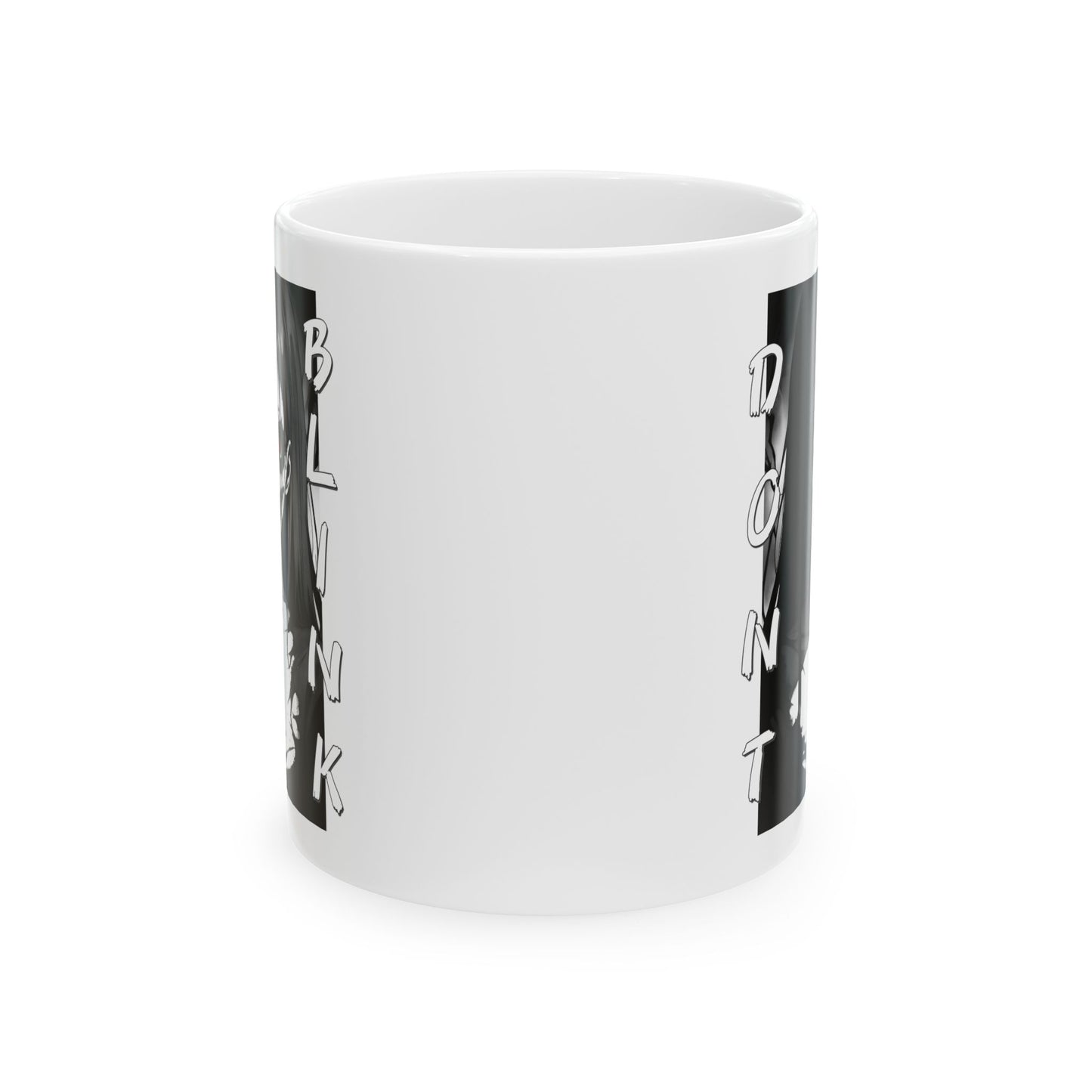 Horror Anime Girl Mug – Don’t Blink Creepy Manga Art Cup, Dark Aesthetic Coffee Gift for Horror Fans