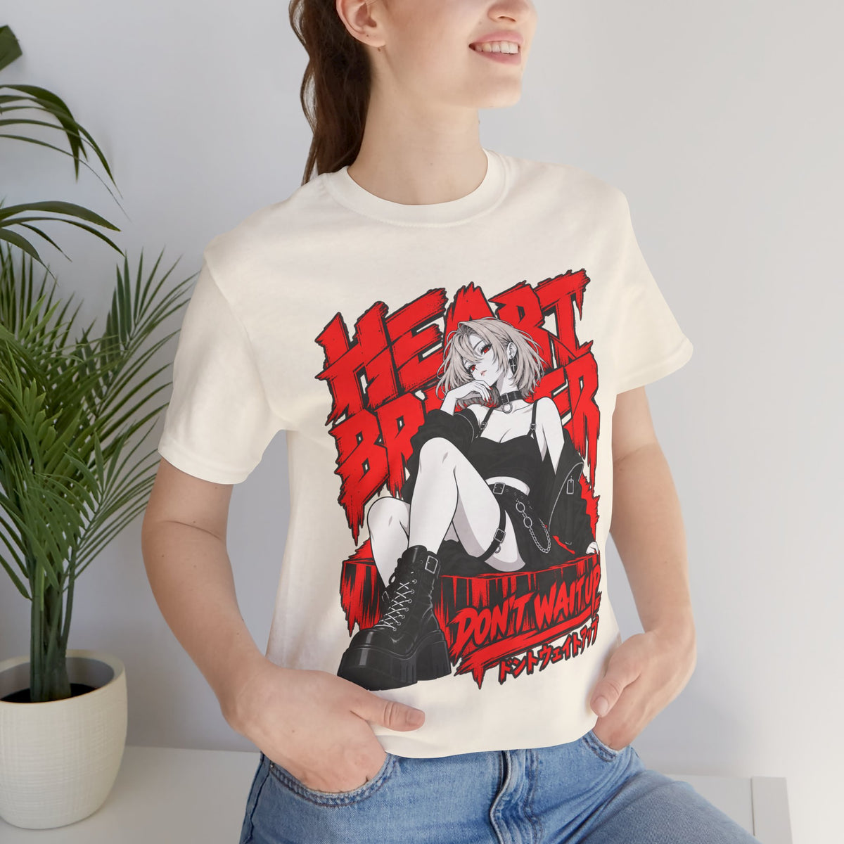 Grunge Anime Shirt – Heartbreaker Goth Girl Streetwear Tee